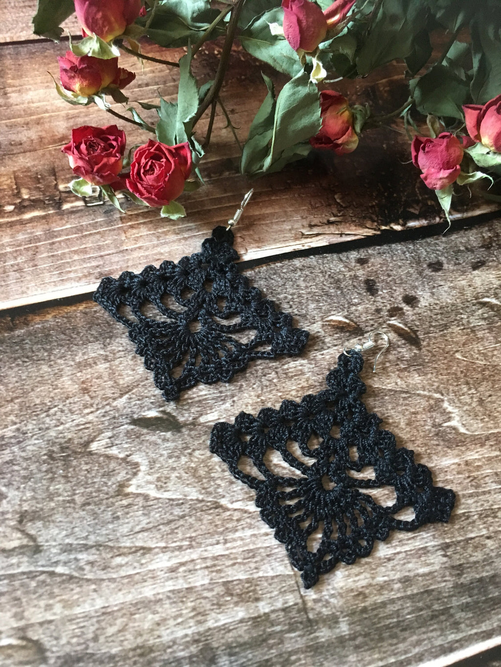 107. Crochet Diamond-Shaped Motif Earring Pattern (PDF)