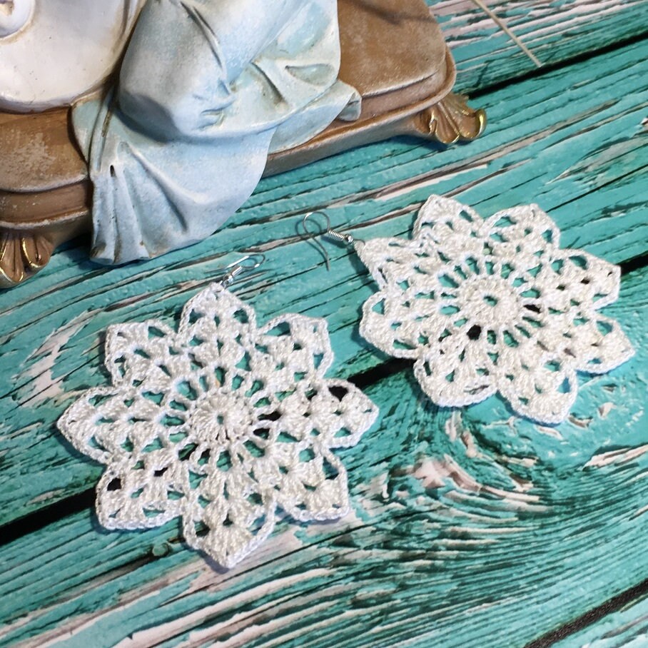 79. Delicate Snowflake Crochet Earring Pattern | Digital PDF