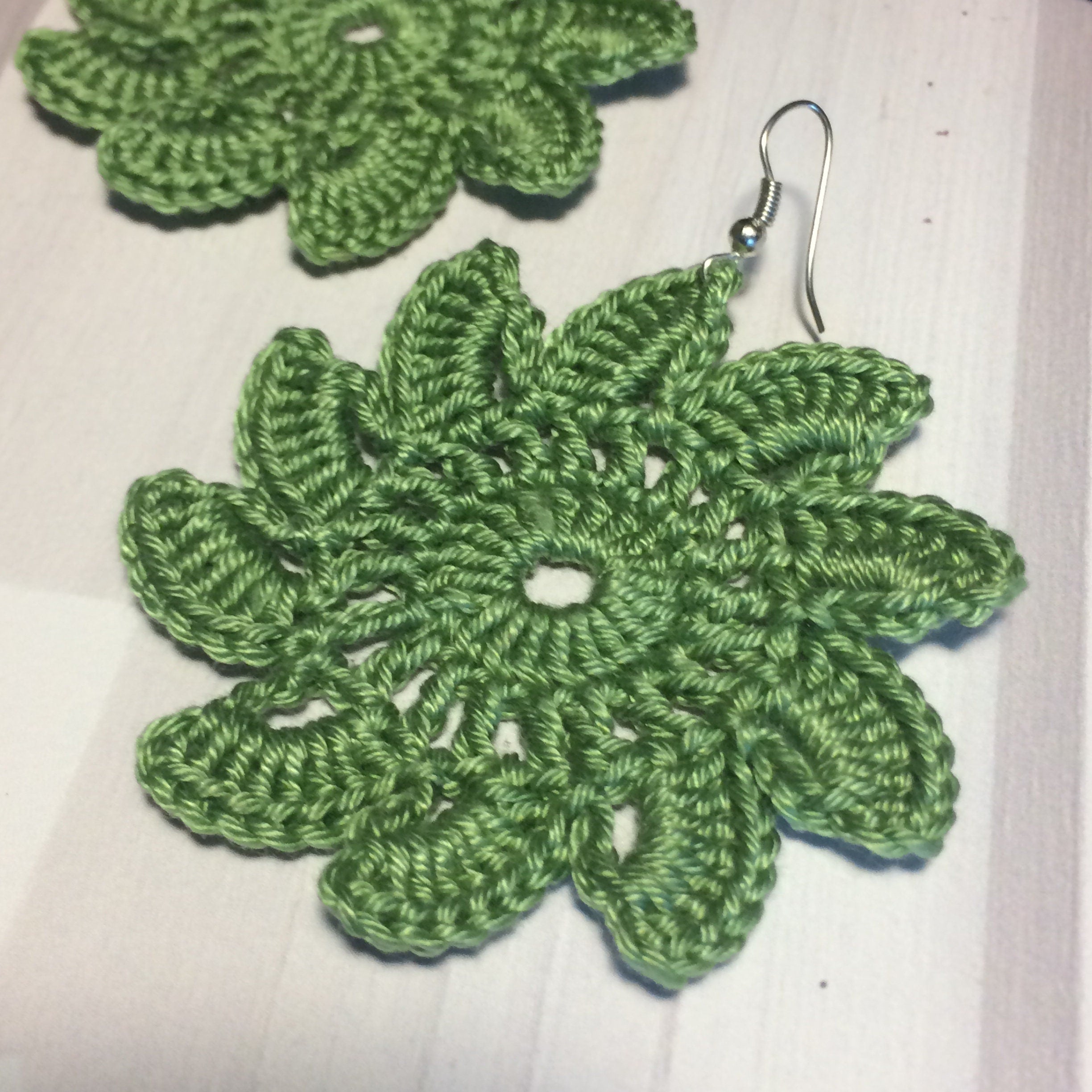 52. ☀️ Radiant Sun & Flower Crochet Earrings Pattern 🌸