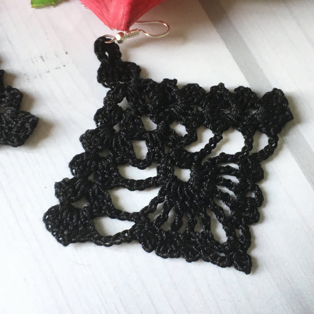 107. Crochet Diamond-Shaped Motif Earring Pattern (PDF)