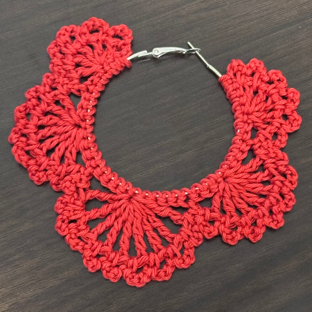 Hoop laces earring pattern