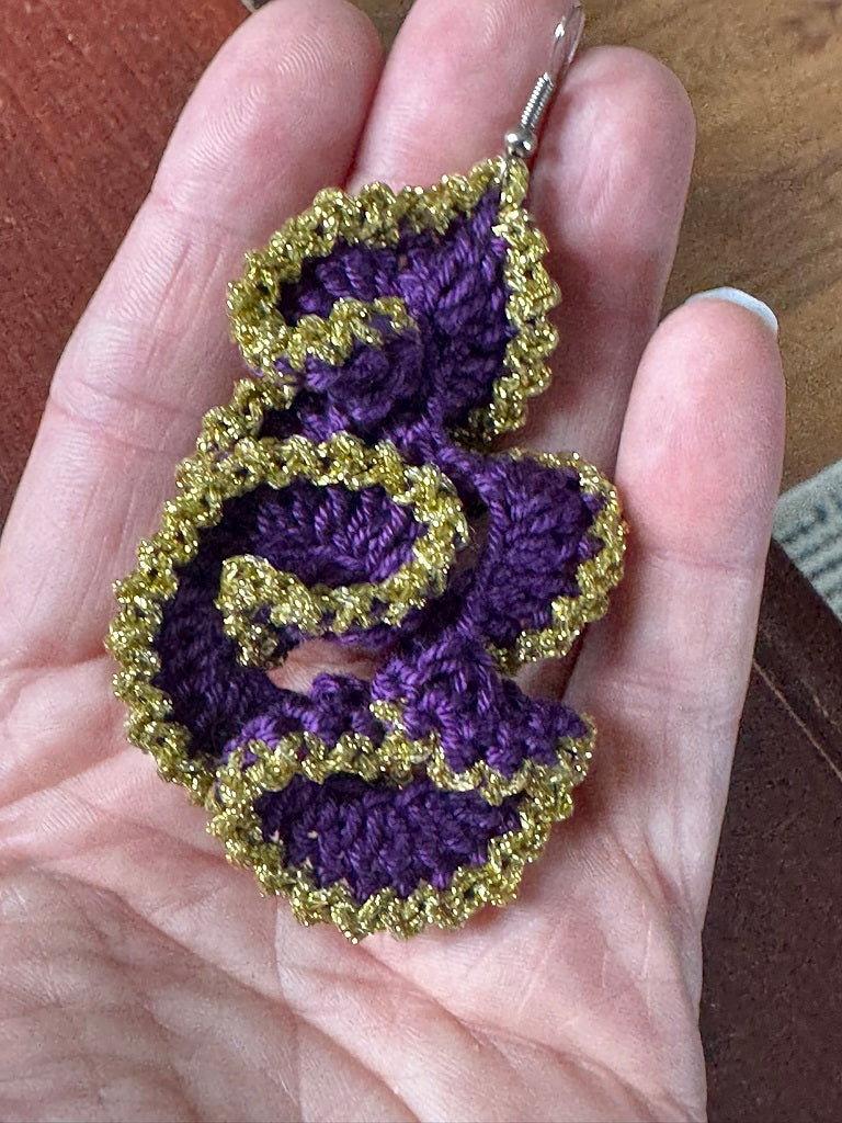 Asymmetric Festive Earrings Crochet Pattern – PDF Download