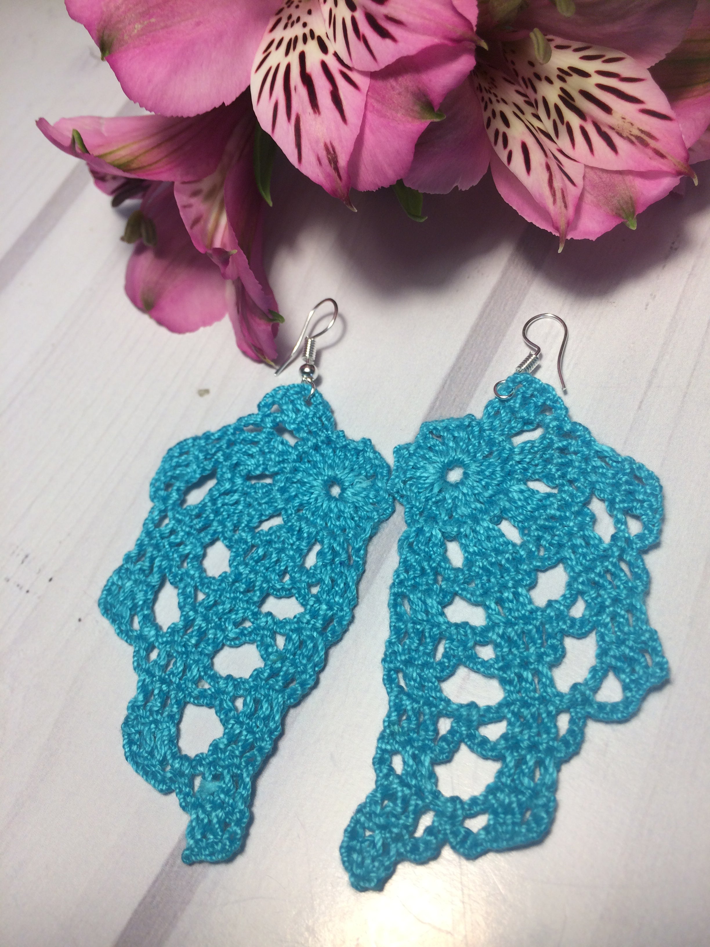 64. Angel wings crochet earrings pattern