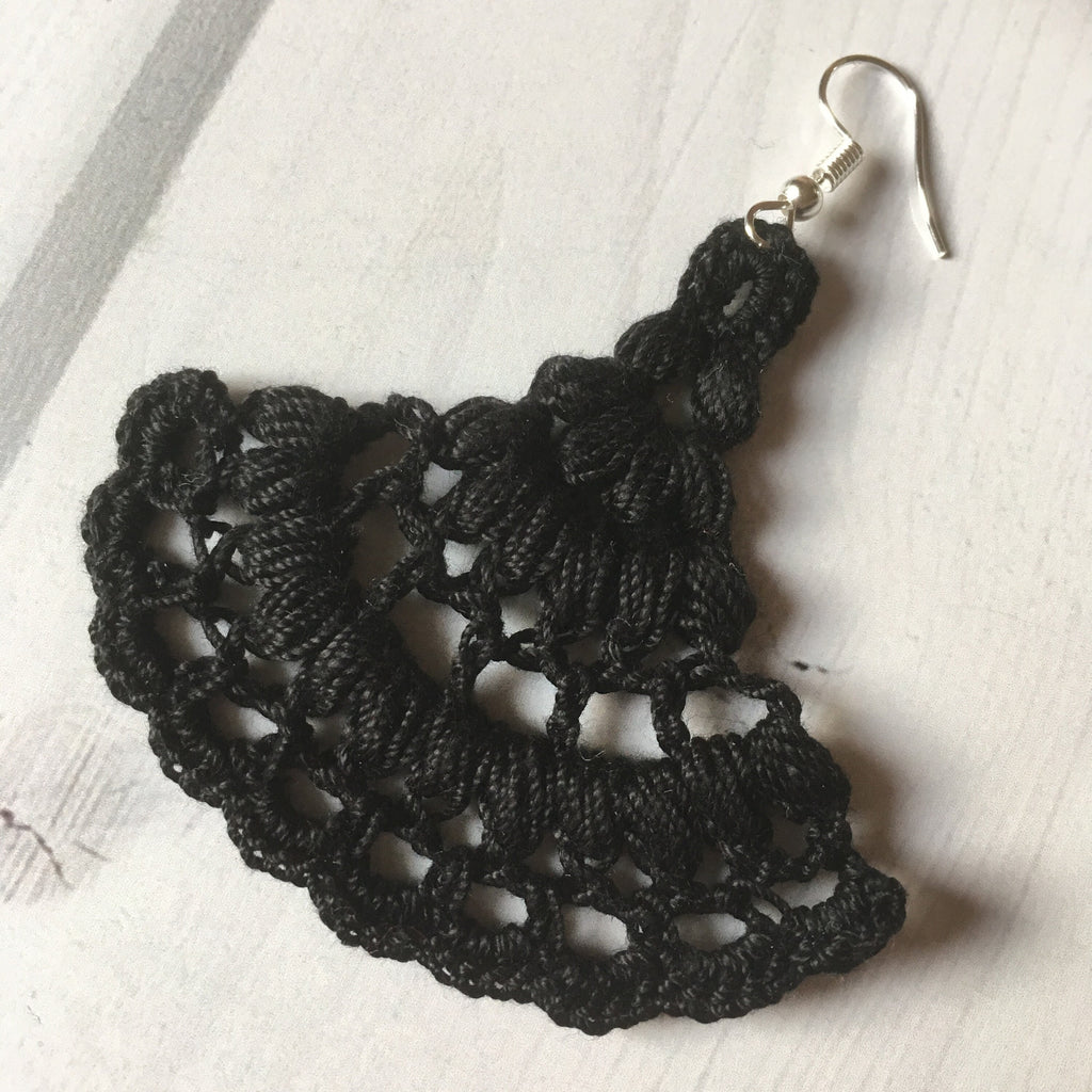 102. Puffy Crochet Earrings Pattern – PDF Tutorial