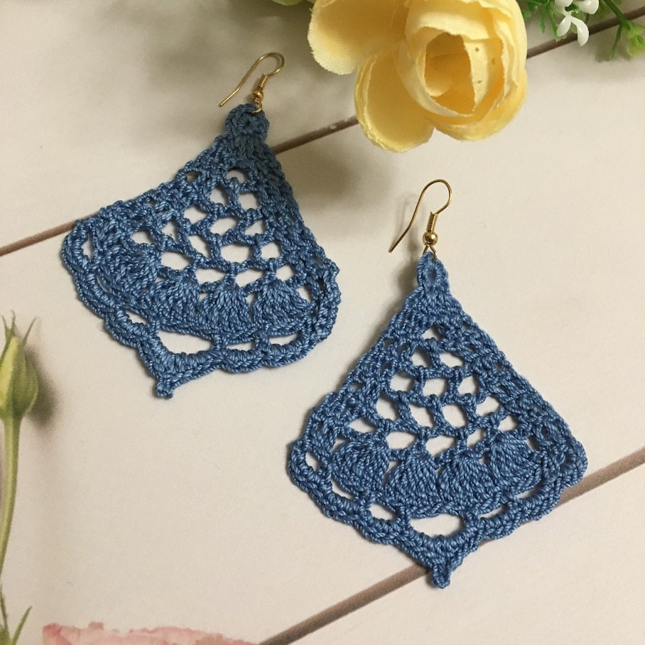 129. Dangle Fan Earrings – Crochet Pattern, Instant PDF Download