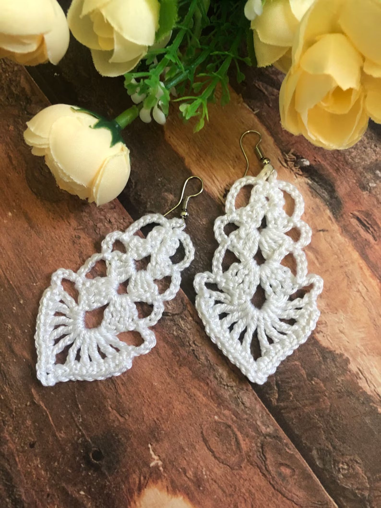 9. Crochet earring pattern "Wedding dangle"